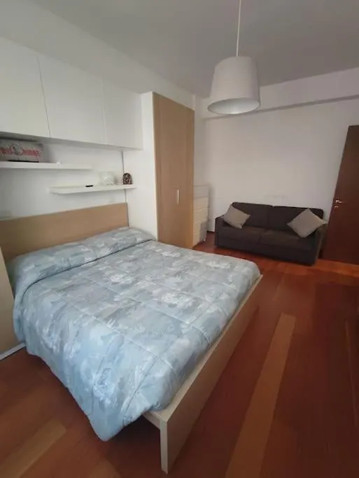 Esplora Comodamente Milano E Poi Riposa Tranquillo